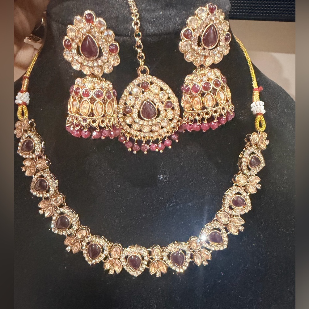 Pakistani Indian Desi Gold-Tone Necklace Set with Deep Maroon Stones